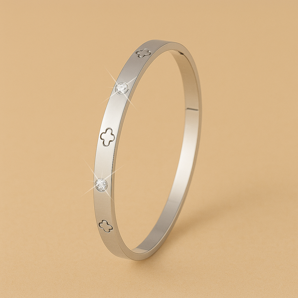 Allegra Ventorini | Elegant Bangle in 16k Gold