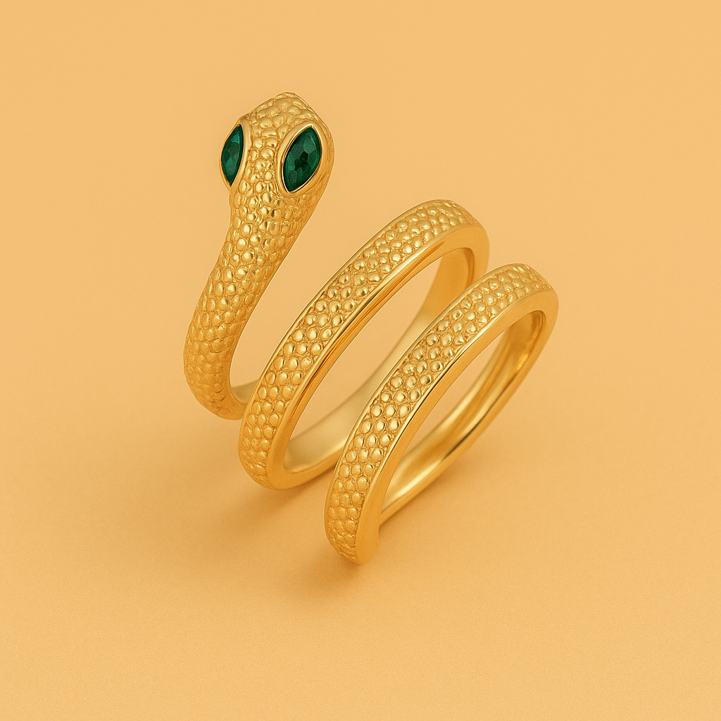 Luxury snake ring in gold with two-tone design