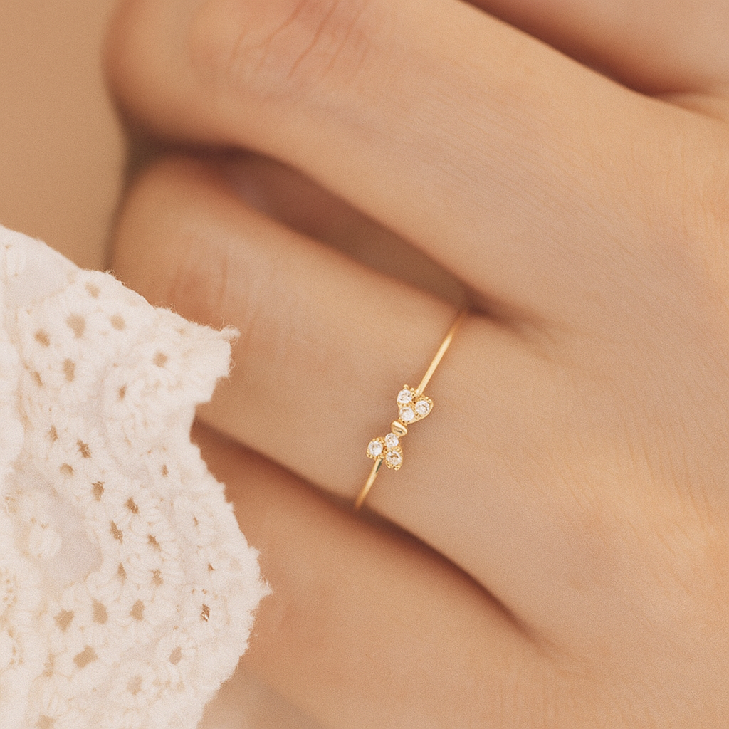 Ring with Fine Japanese-Style Zirconia Bow