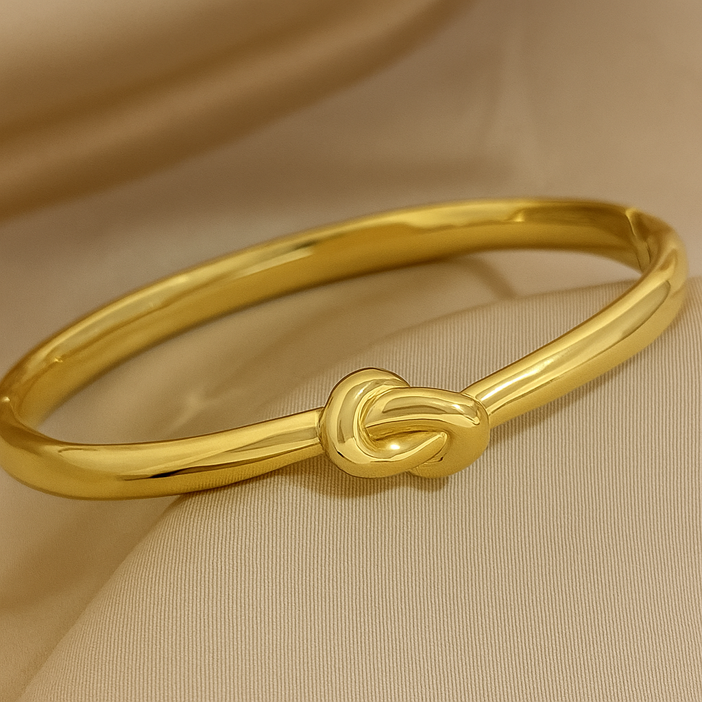 Minimalist Gold Bracelet - Chic Knot Design for Ladies
