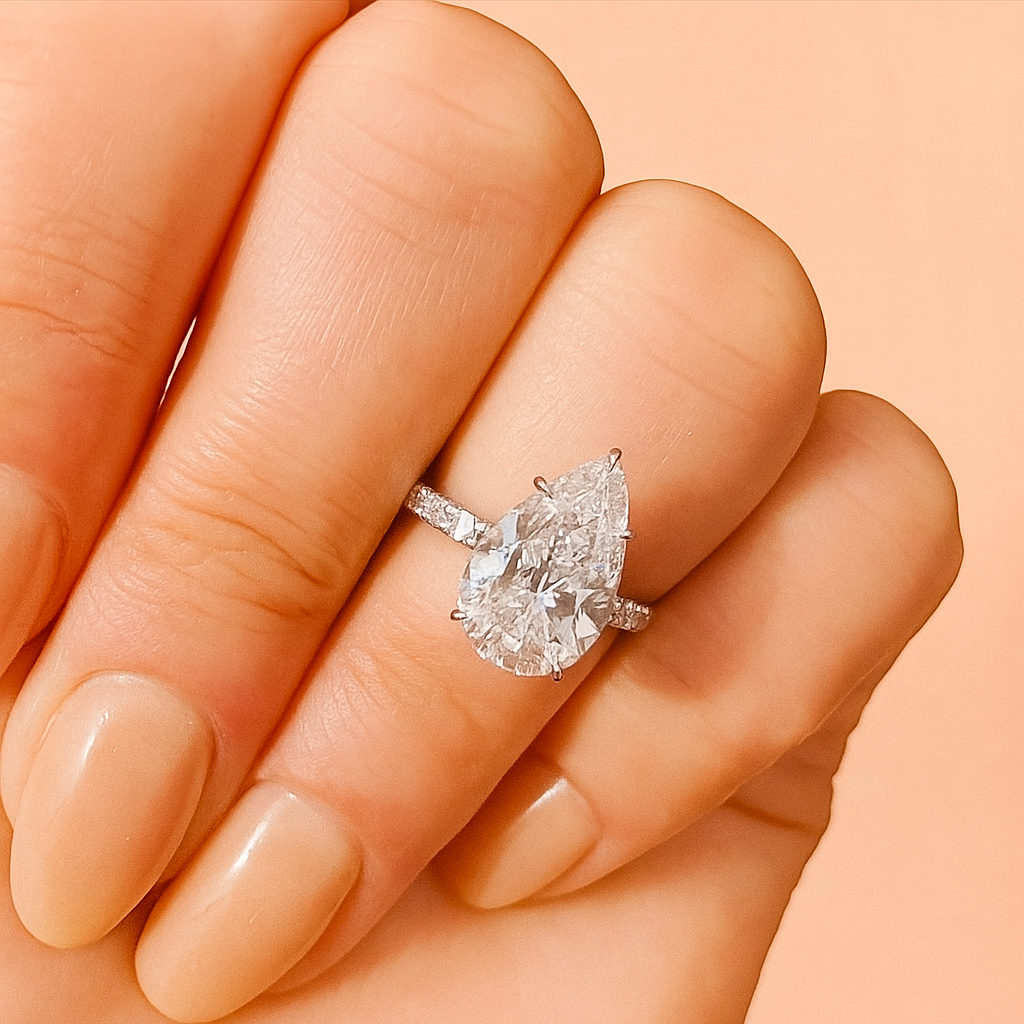 Luxury Teardrop Cubic Zirconia Ring for Women