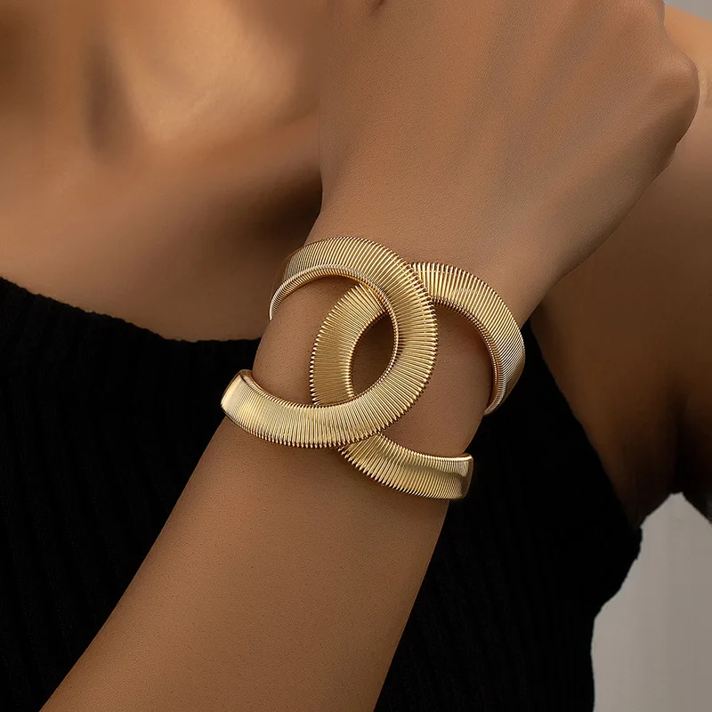 Elegant Double-Layered Gold Bracelet