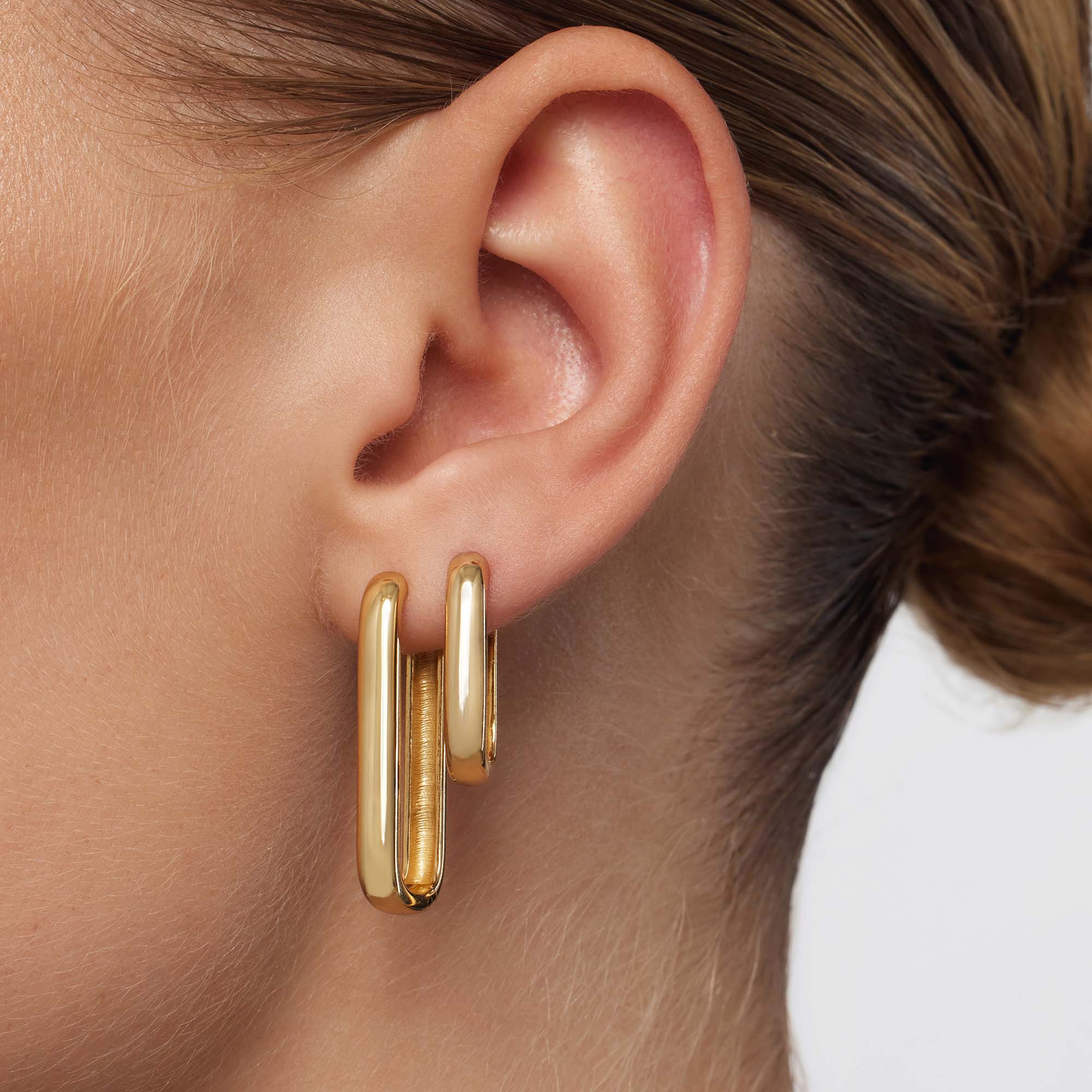 Icon Pavé Hoop Earrings in 18k Gold