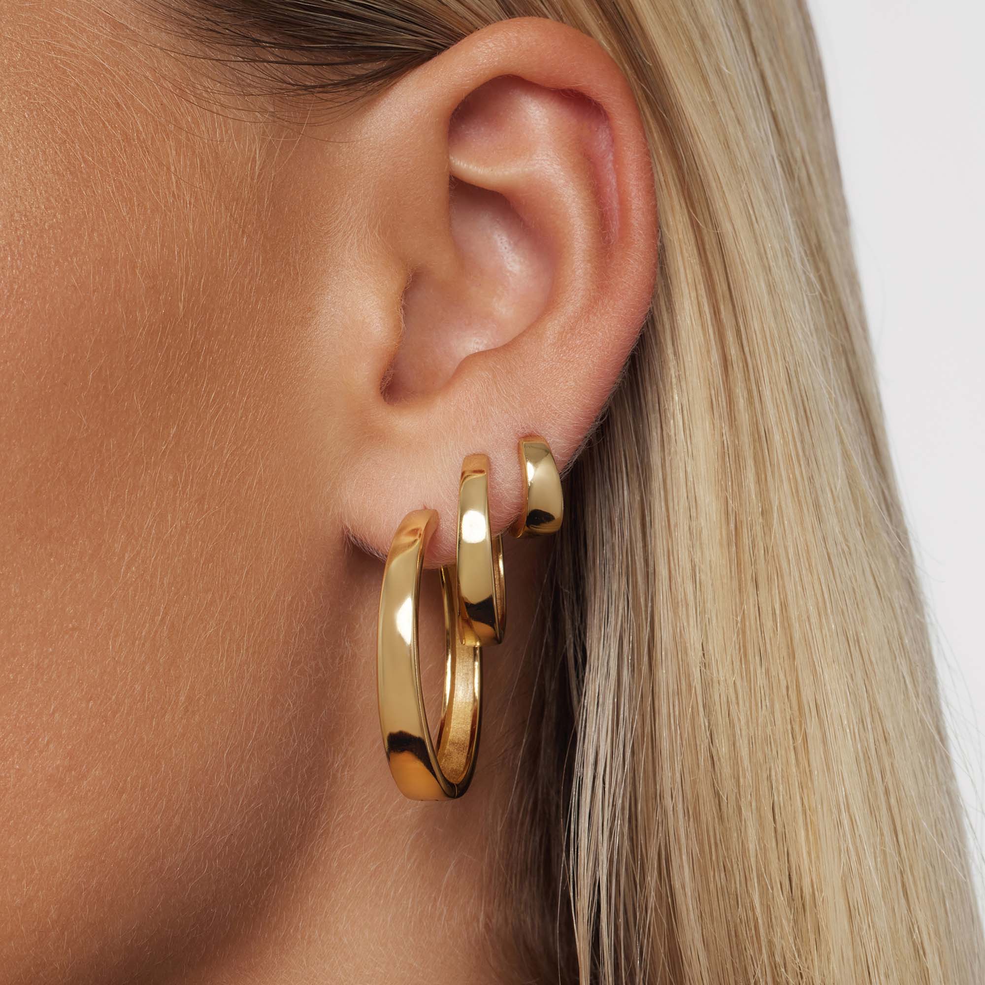 Gia – Iconic Statement Hoops Crafted in 18k Gold