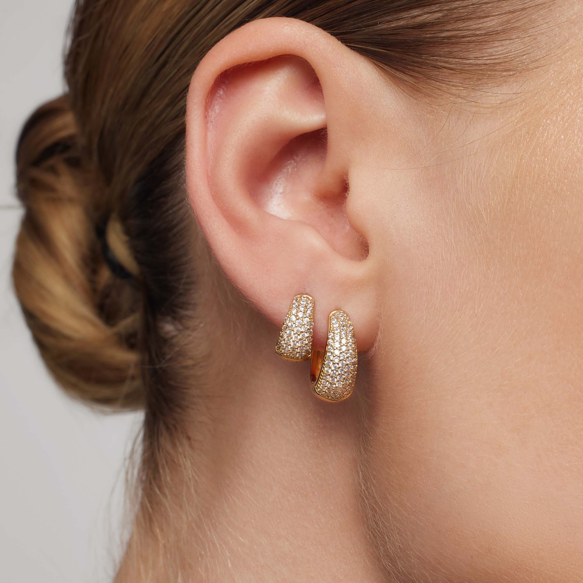 Jules Miniature Hoops | Timeless 16k Gold Design