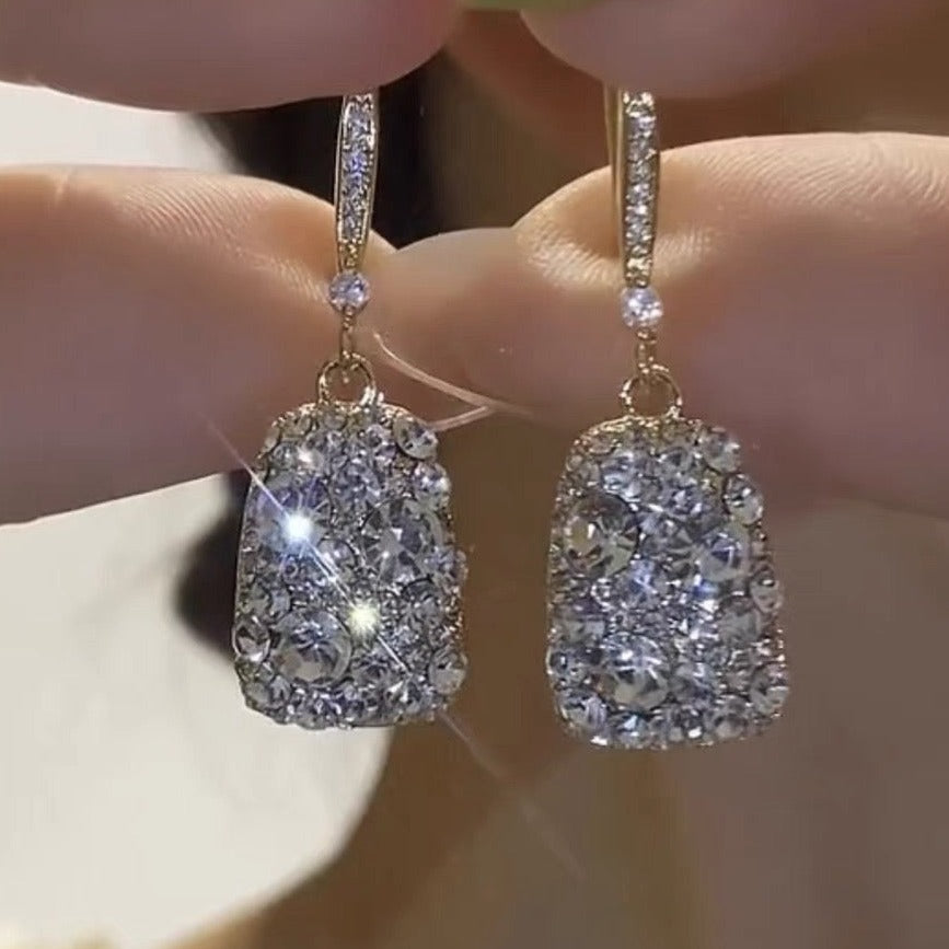 French delicate square diamond earrings