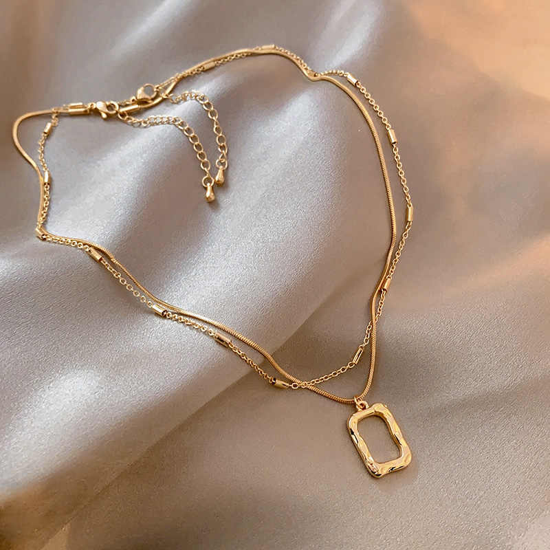 Abigail: Layered Chain Pendant Necklace