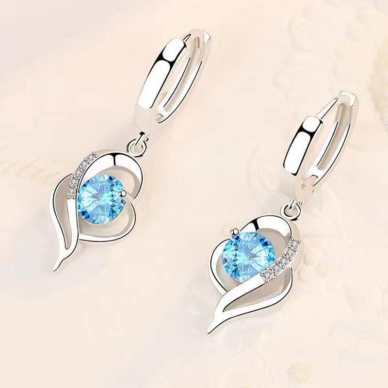 Eclipse Heart Earrings | White Gold
