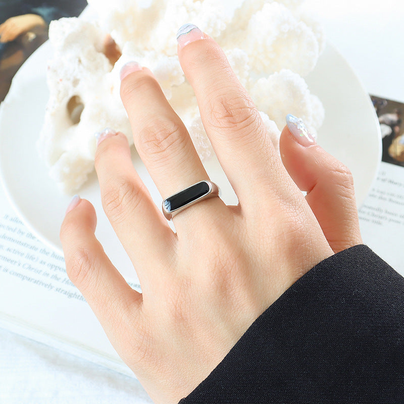 renda Grace: Golden Onyx Statement Ring