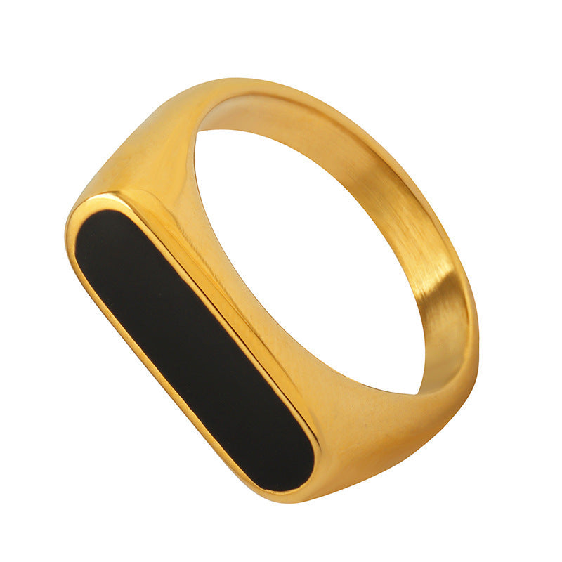 renda Grace: Golden Onyx Statement Ring