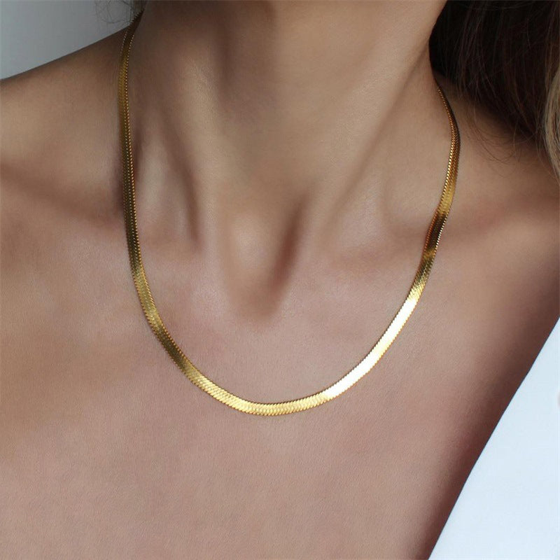 Stella Herringbone Necklace