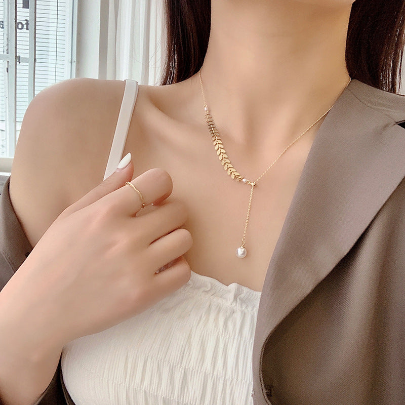 Golden Tranquility | Pearl Pendant Necklace