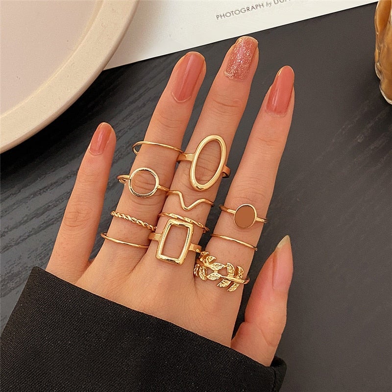 11-Piece Vintage Silver Ring Set — Timeless & Versatile