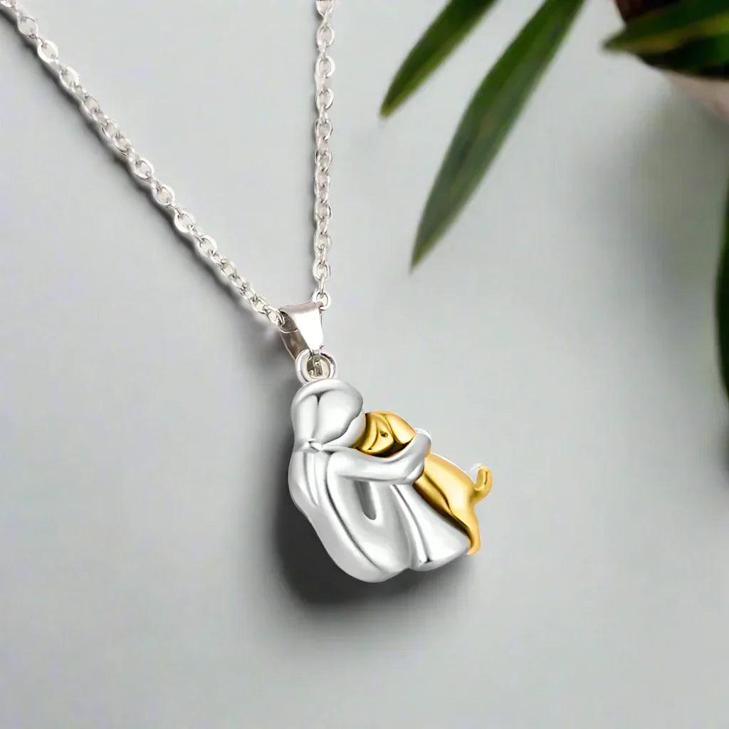 Ily - Hug Pendant Necklace