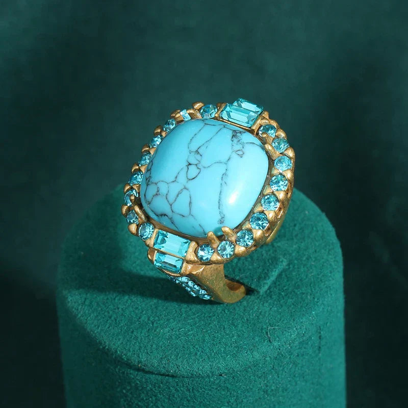 Antique Art Deco Turquoise and Gold Ring
