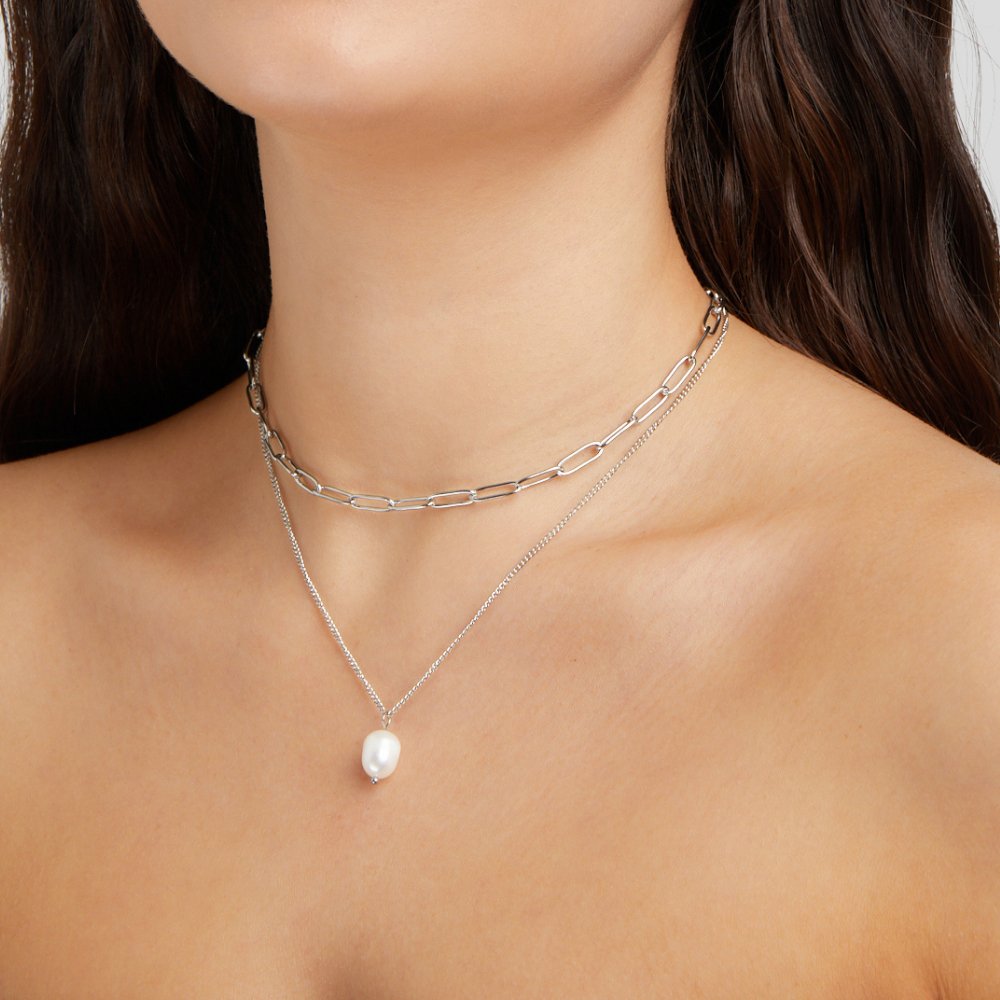 Angela - Silver Pearl Necklace