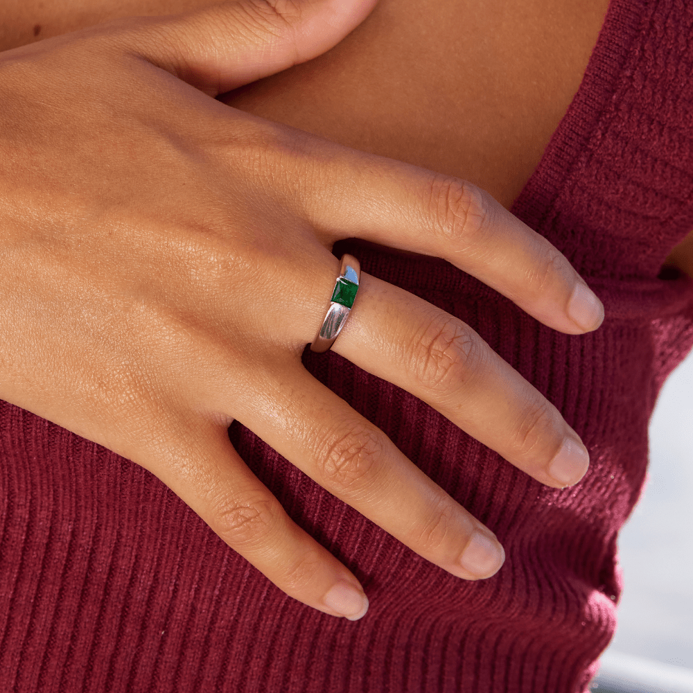 Ember - Silver Ring with Emerald