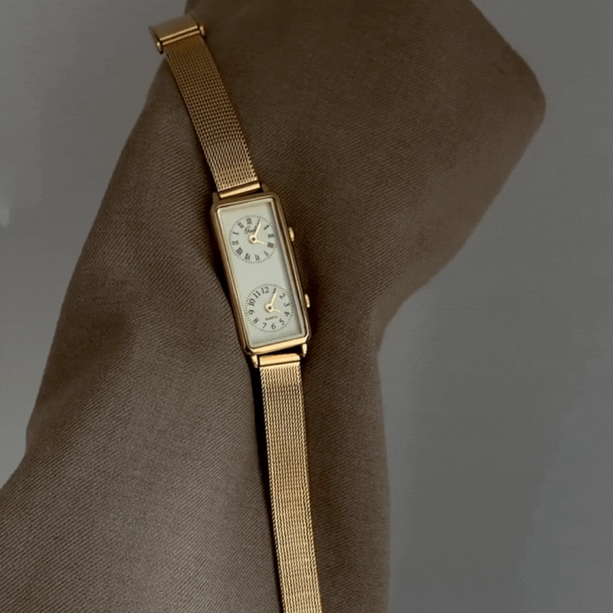 Gold Mesh Strap Quartz Timepiece – Dual Dial Design for Women