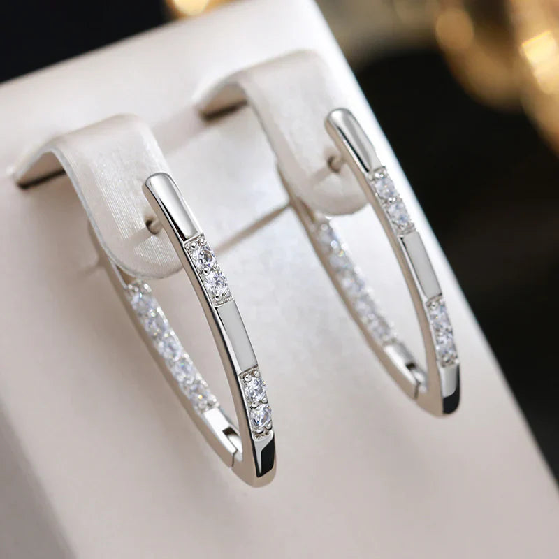 Timeless Gold Earrings with Brilliant Zirconia
