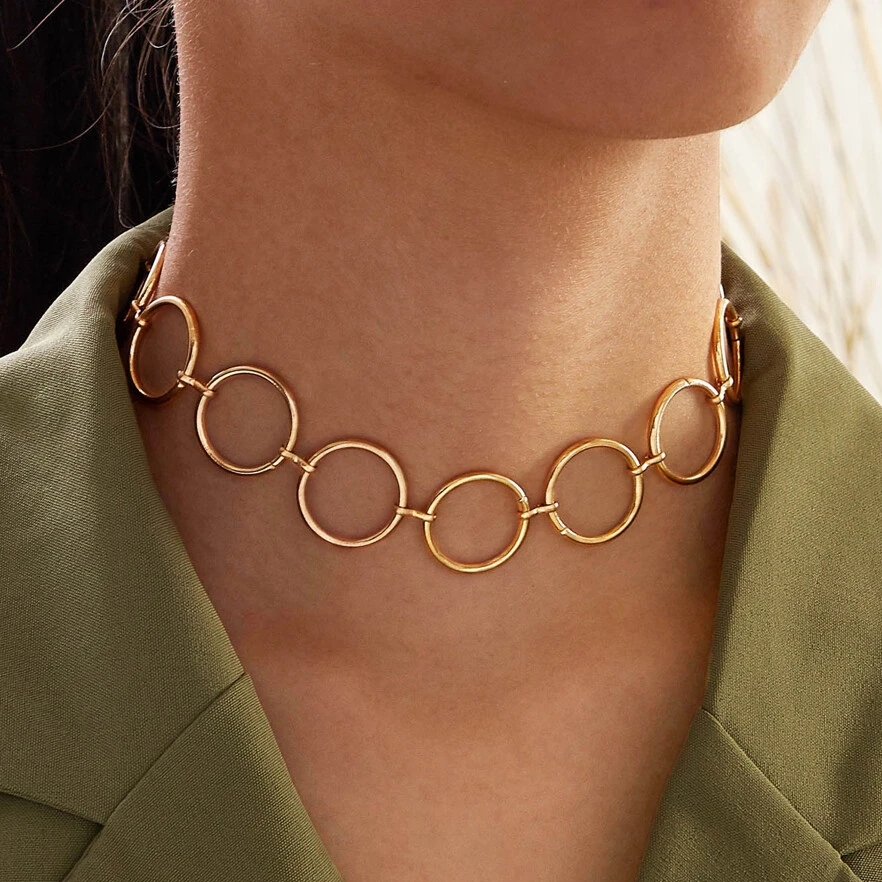 Vintage Interlocking Circles Gold Necklace
