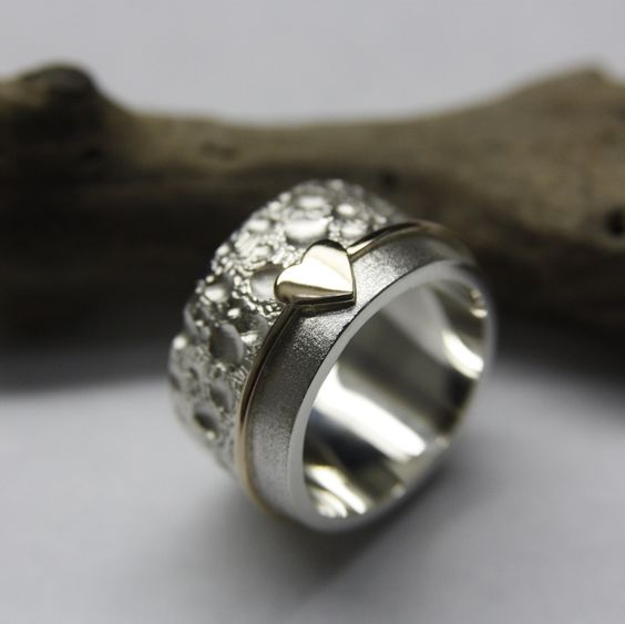 Vintage Silver-Plated Heart Ring