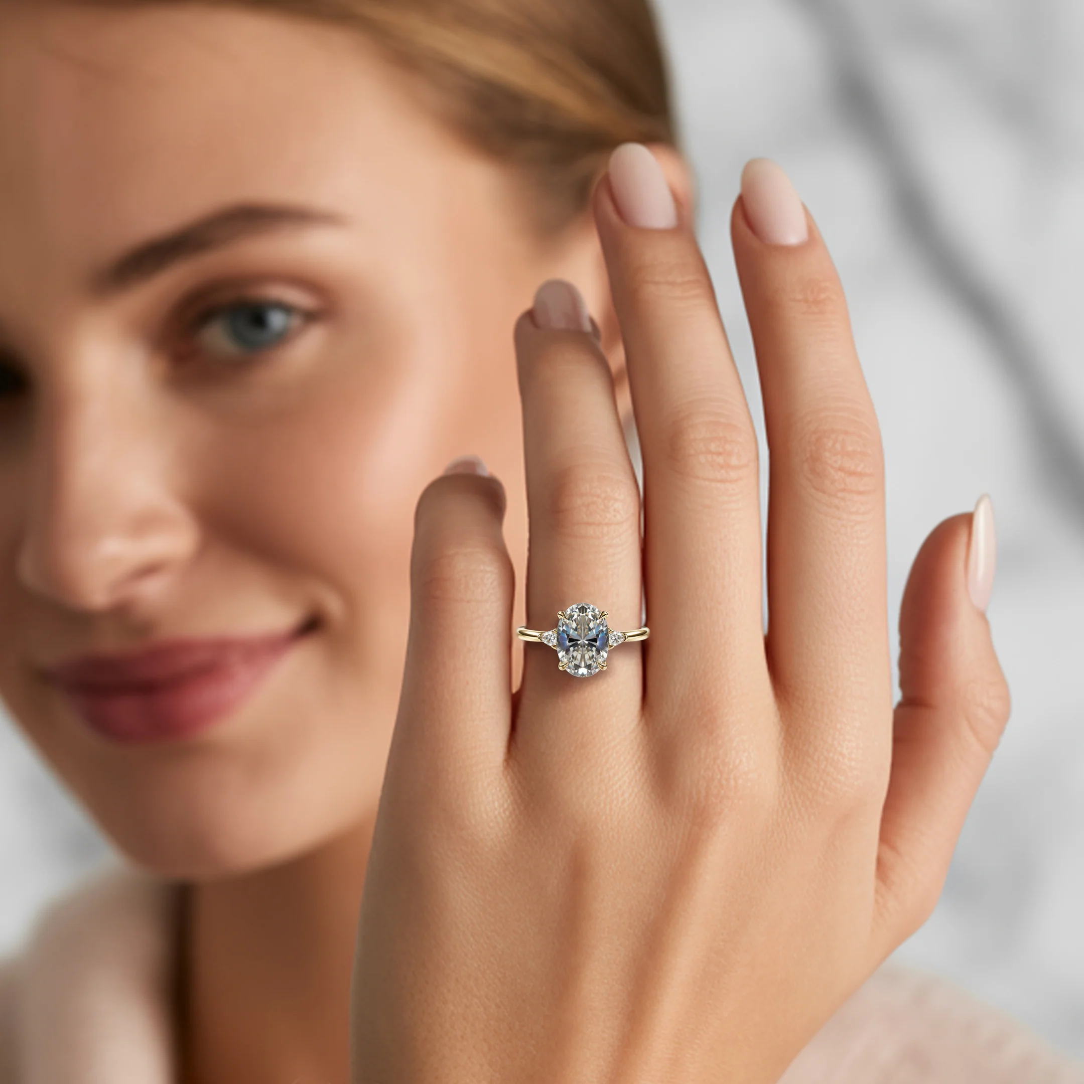 Frosted Flame – Crystal-Embellished Statement Ring