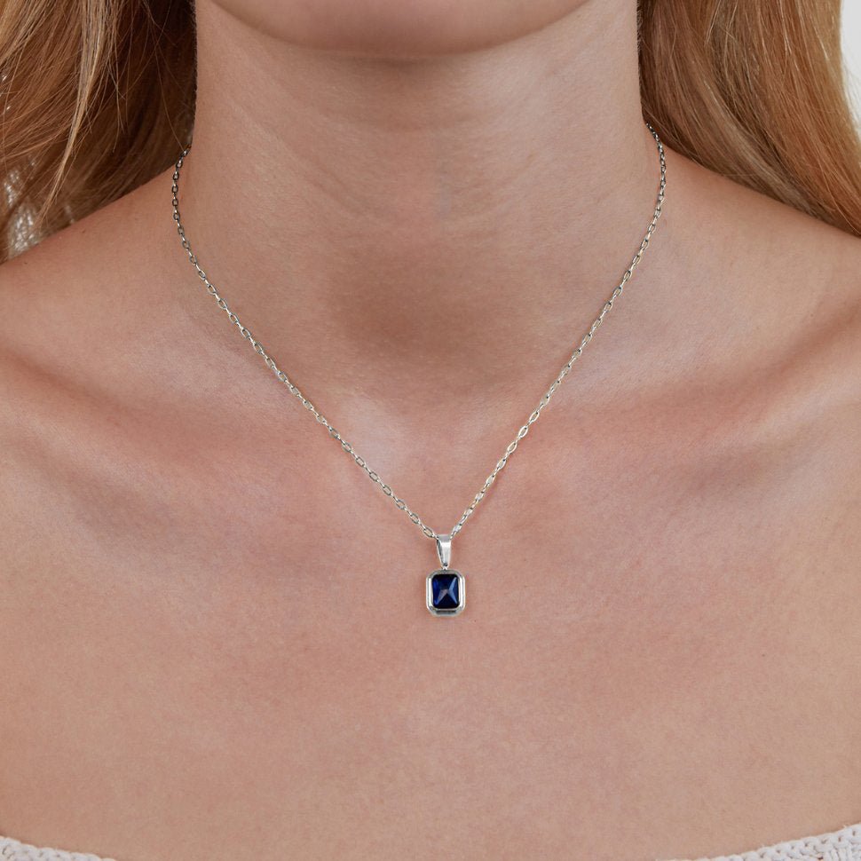 Ocean Blue - Silver Necklace with Pendant in Ocean Blue