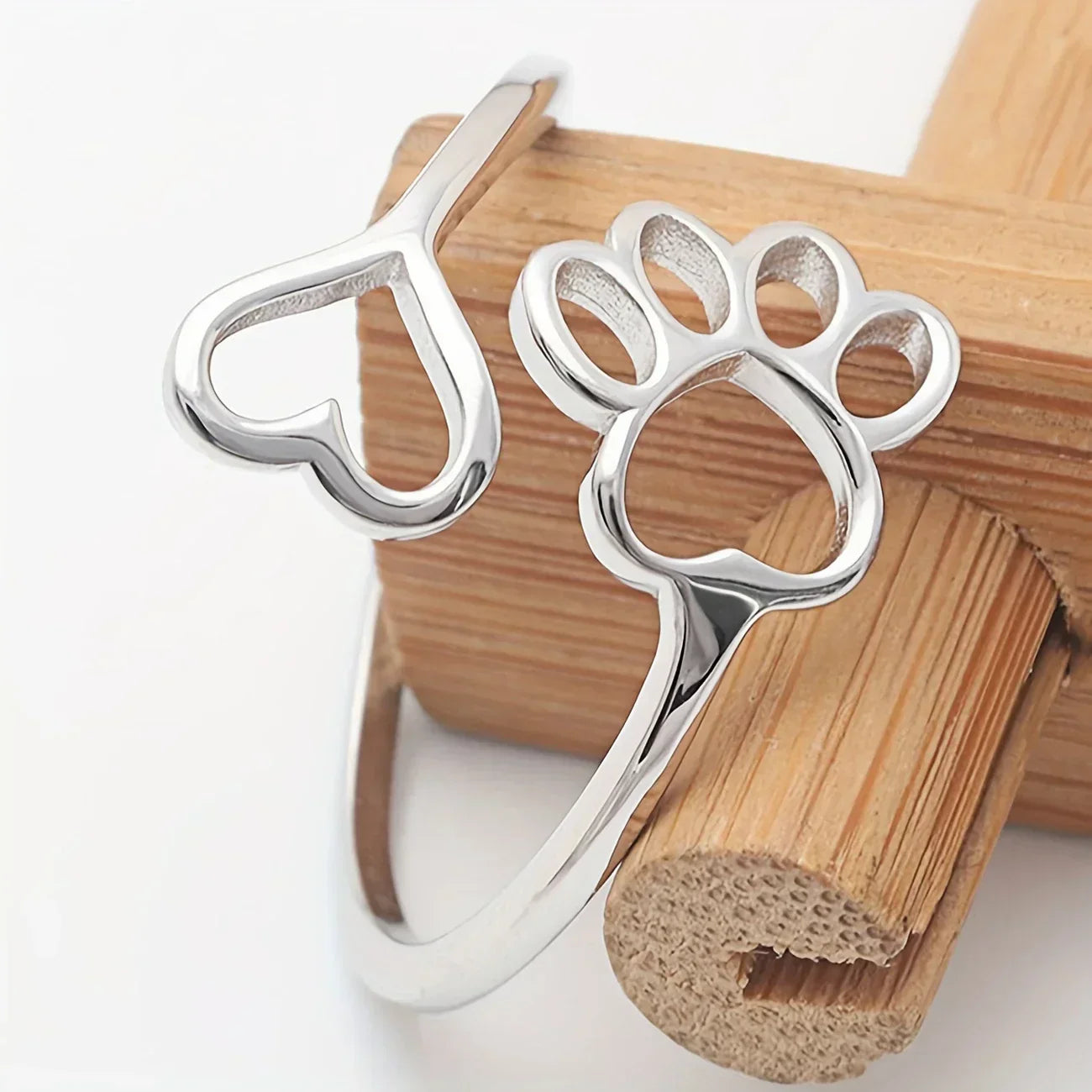 NIVI - Adjustable Paw-Heart Ring Made From Hand-Finished 925 Silver