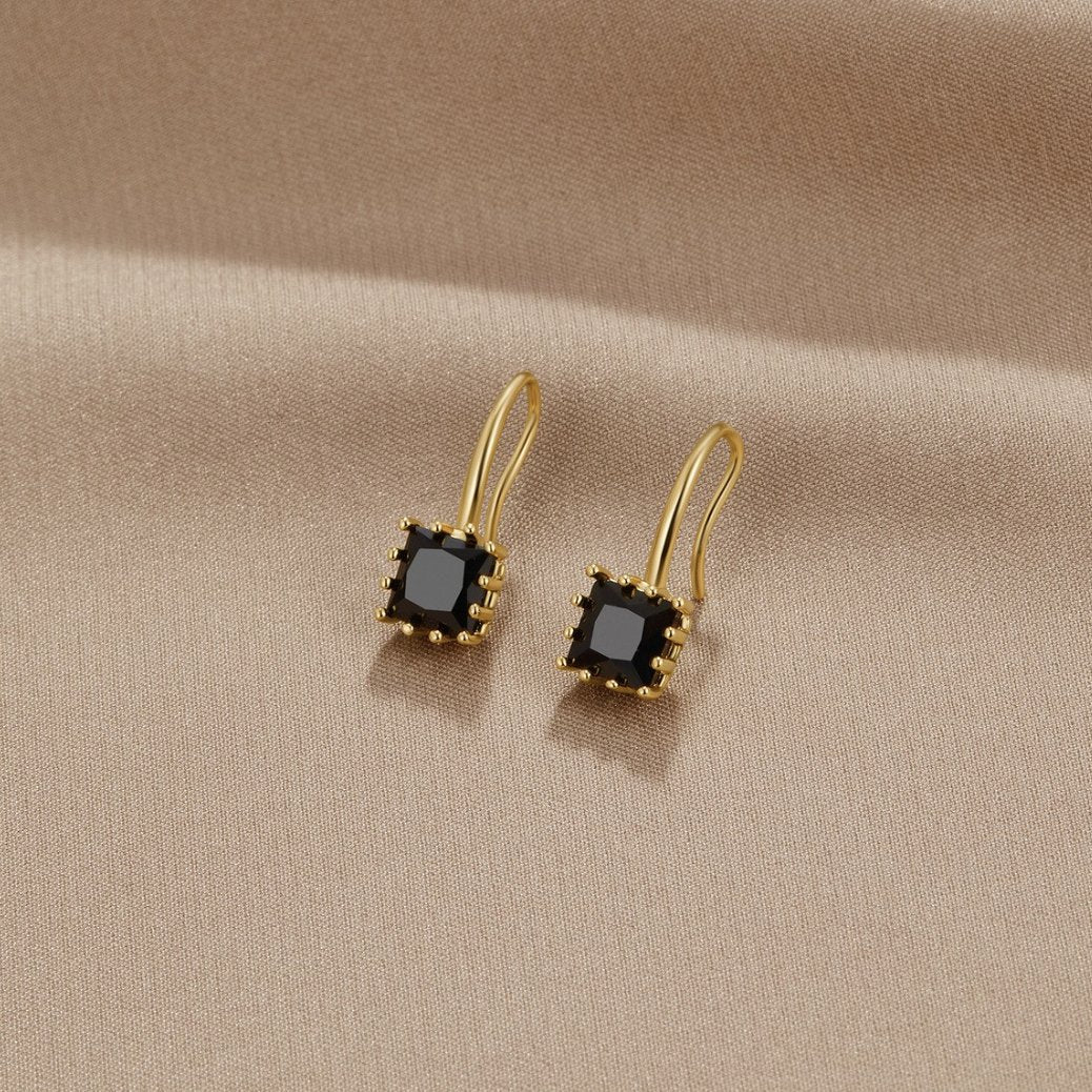 Wonder - Crystal Dangle Earrings