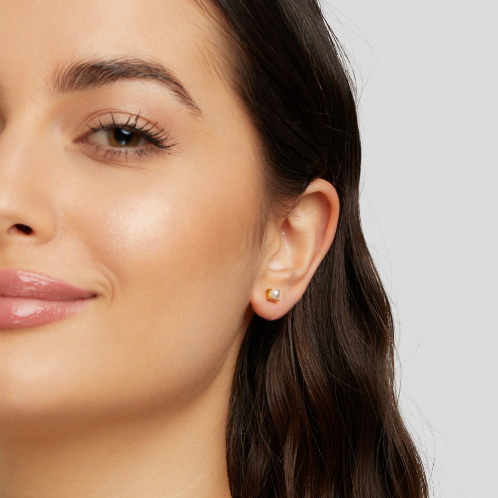 Sofia - Pearl Stud Earrings